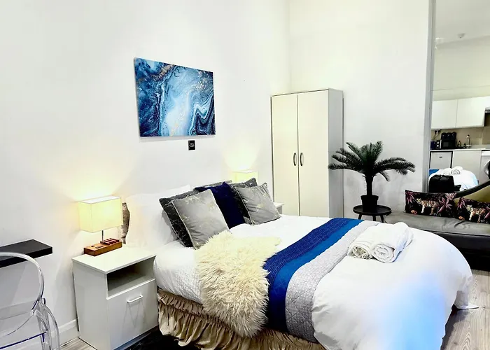 The Regent - Entire Studio In Central London - Prime Location